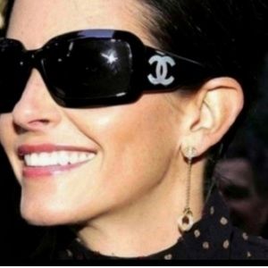 Chanel Brown Frame CC Mother-of-Pearl Sunglasses feature AUTHENTIC